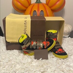 Louis Vuitton Women’s Sneakers - Black, Gold, and Orange